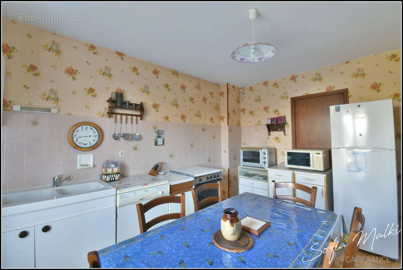 Maison à SAINT-SATURNIN