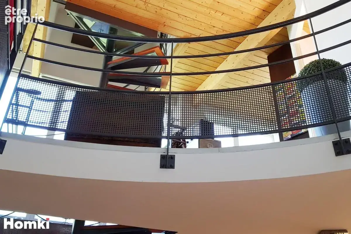 Appartement T5 de 167 m²- LYON 8ᵉ (Secteur Mairie du 8ᵉ / Maison de la Danse) - photo 6