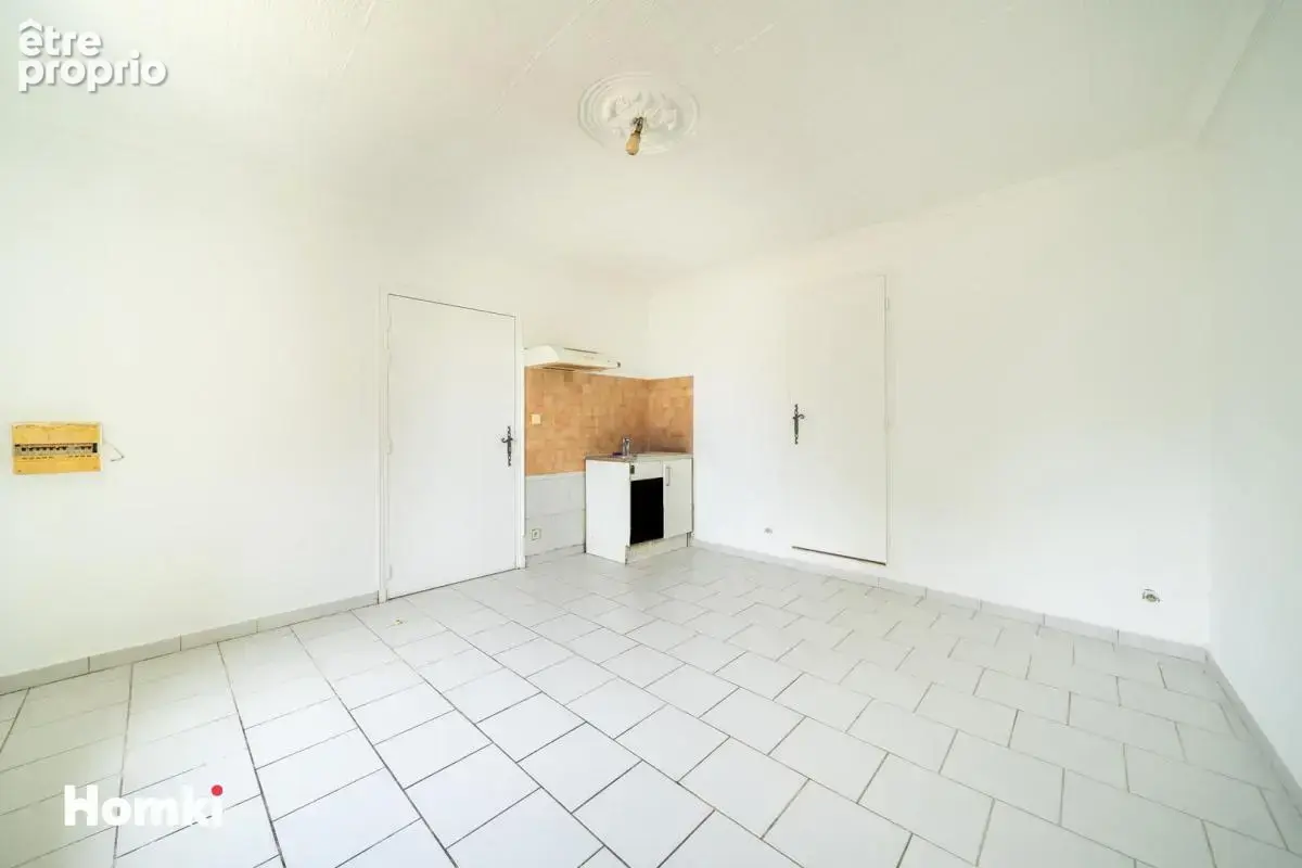 Immeuble T11 de 220 m² à Apt 84400, Avenue de Verdun - photo 9