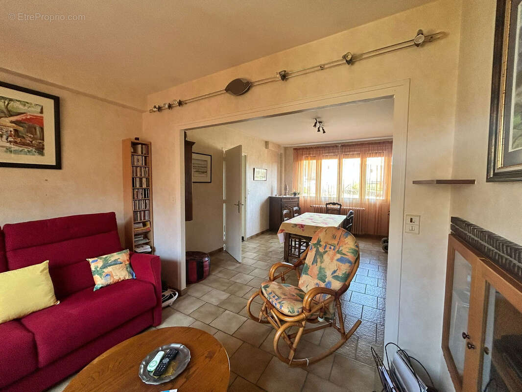 Maison à VILLEDIEU-LES-POELES