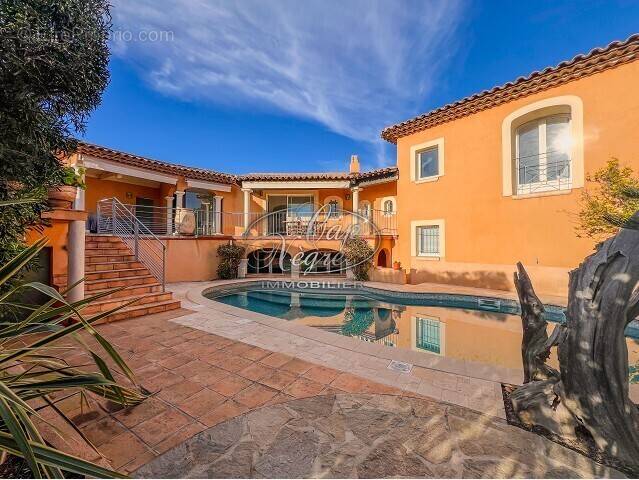 Maison à LE LAVANDOU