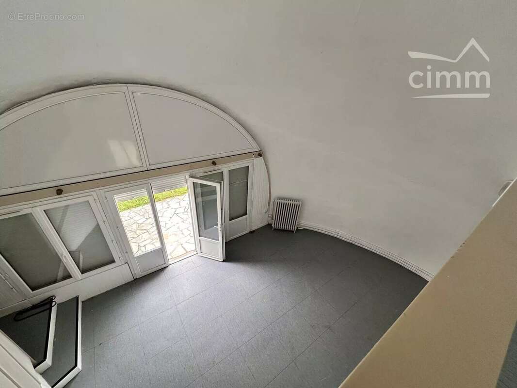 Maison à CONGIS-SUR-THEROUANNE