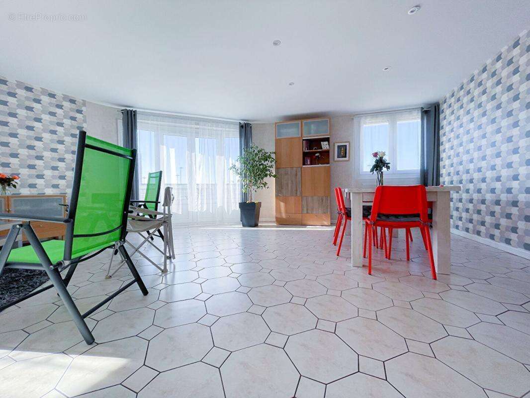 Appartement à SOTTEVILLE-LES-ROUEN