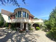 Maison à BONNIERES-SUR-SEINE