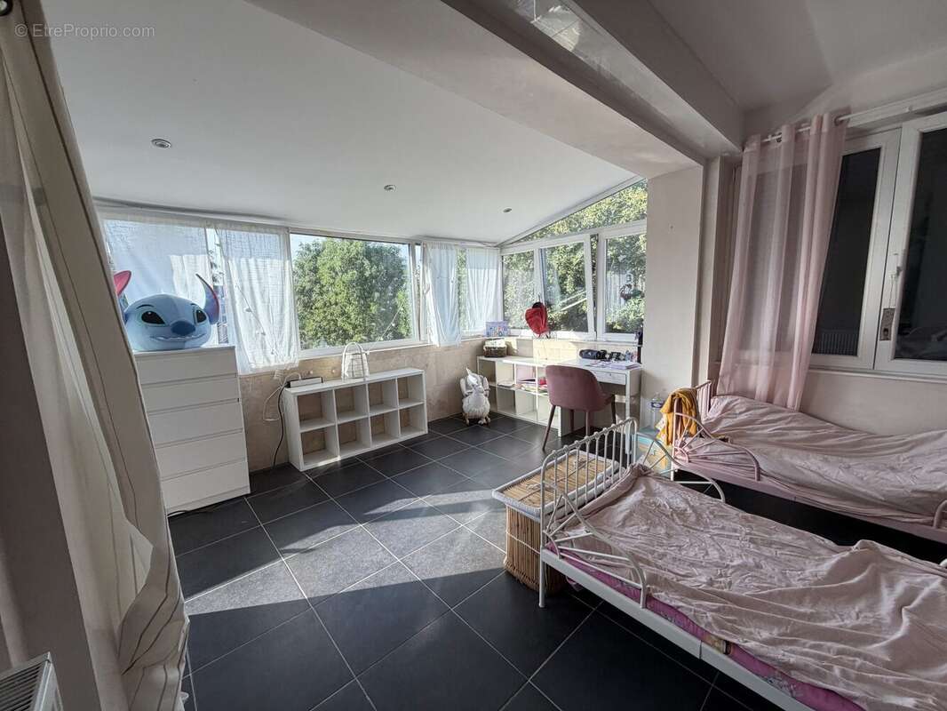 Maison 100 m² à Wattrelos  - photo 8