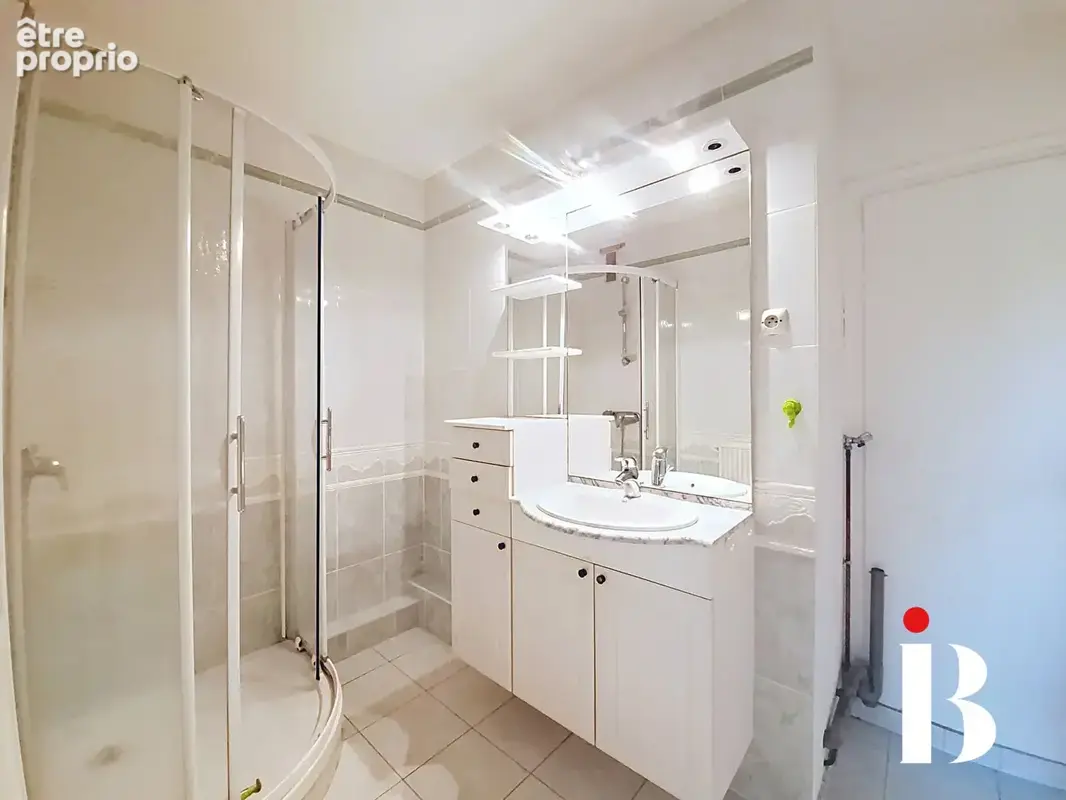 Appartement t4 face au parc de la gaudinière avec garage - photo 6