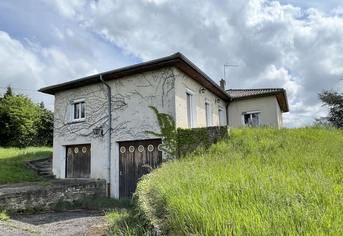 Maison à SAINTE-CONSORCE