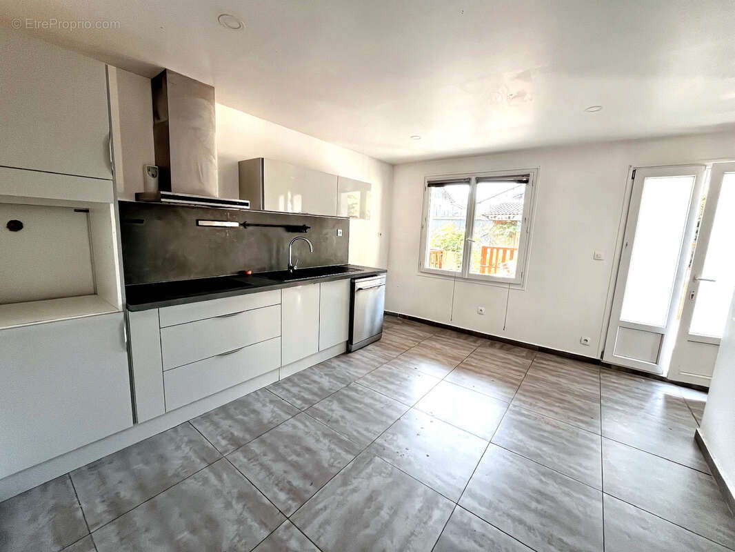 Appartement à MAGLAND