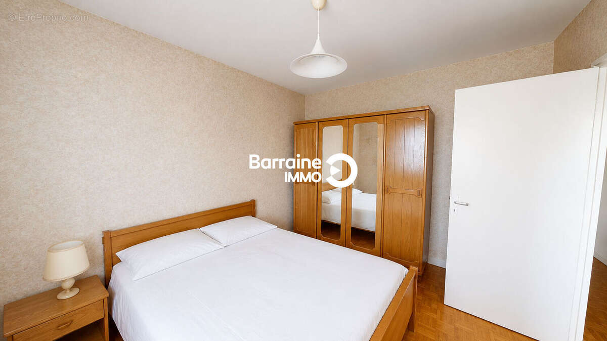Lorient nouvelle ville - appartement t4 de 71m² avec grand balcon et garage - photo 12