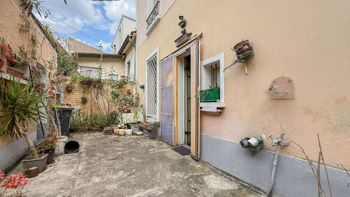 Maison Montreuil 5 pièce(s) 87.26 m2 - photo 13