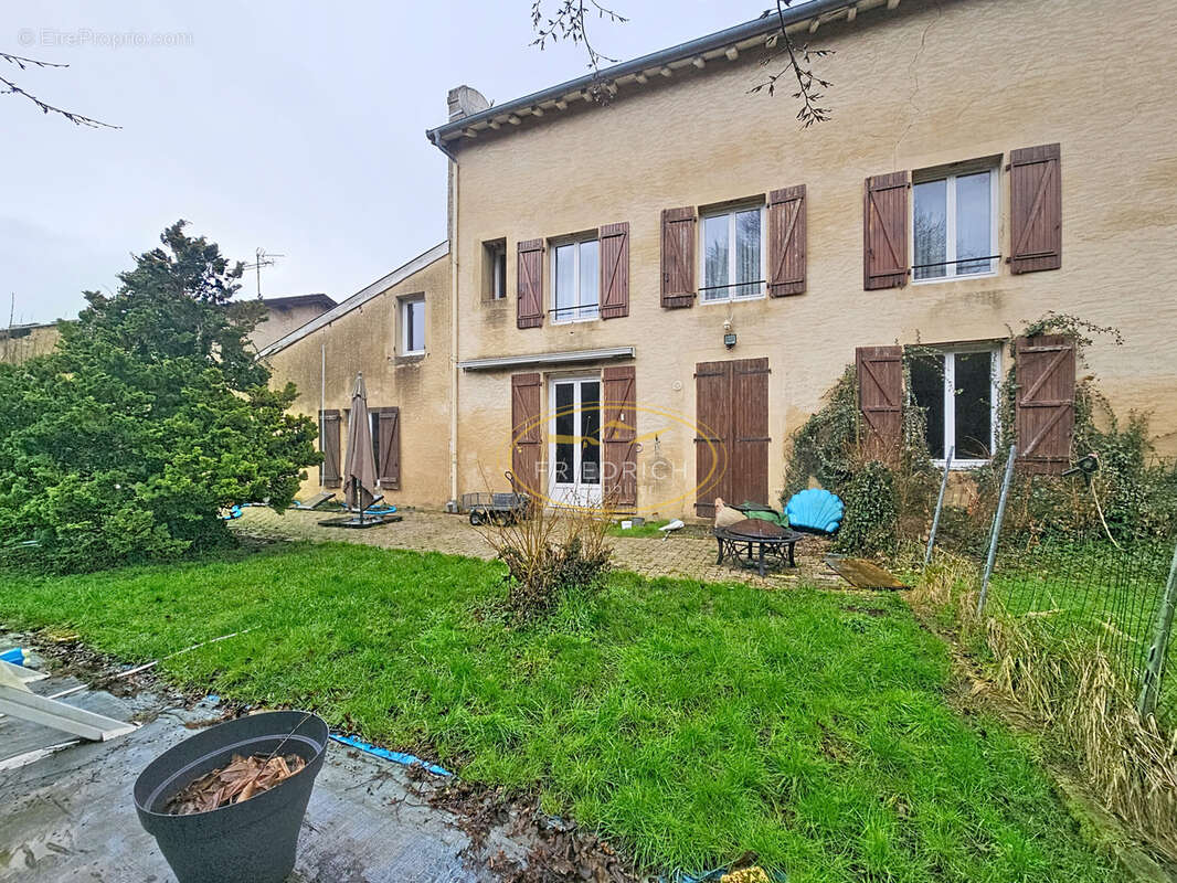 Maison à TRONVILLE-EN-BARROIS