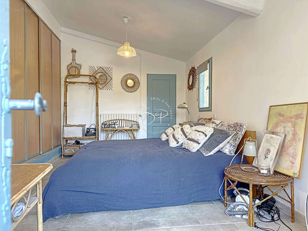 Maison à LORGUES