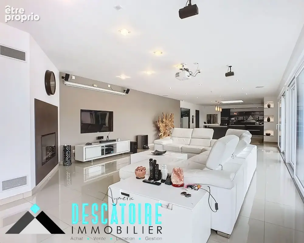 Maison individuelle en campagne bâtie sur une parcelle de + de 3 000m2 - photo 3
