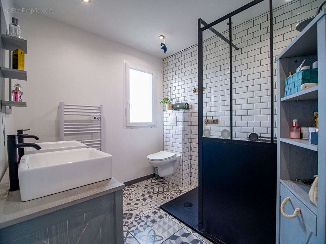 Maison à PARENTIS-EN-BORN