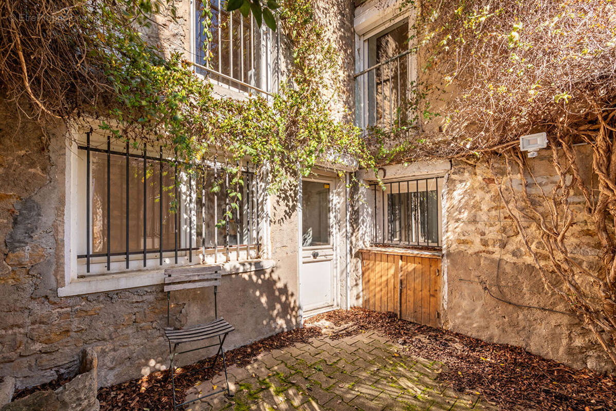 Maison à SAINT-DIDIER-AU-MONT-D&#039;OR
