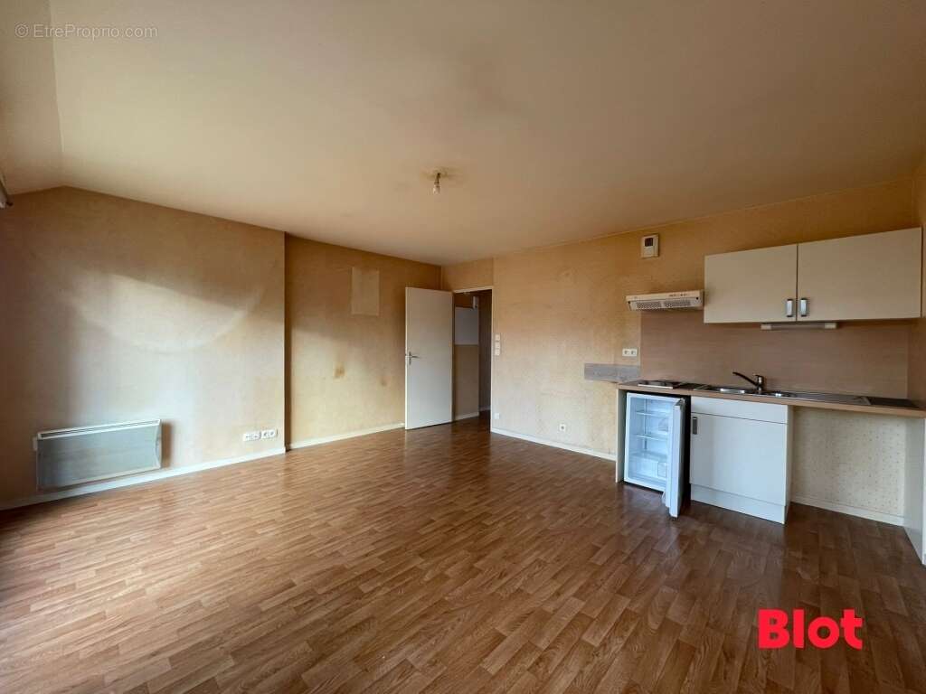 Appartement à BAIN-DE-BRETAGNE