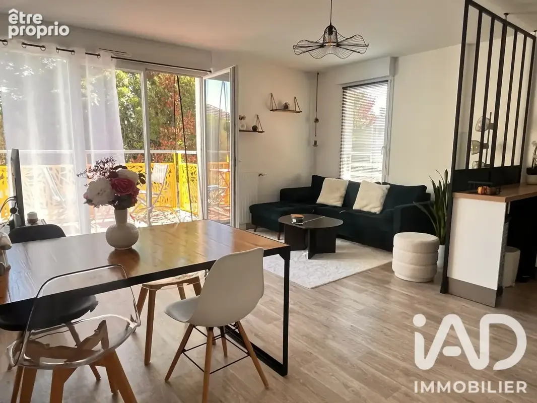 Photo 1 - Appartement à BOUGUENAIS