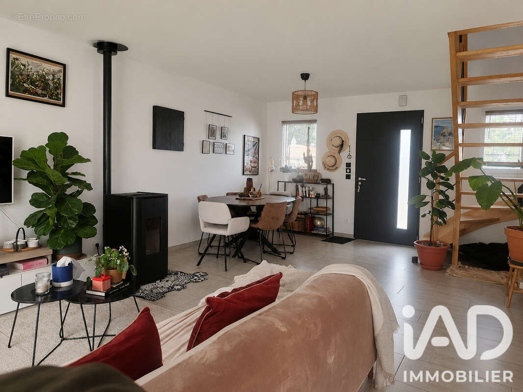 Maison 90 m² à Bouaye  - photo 3