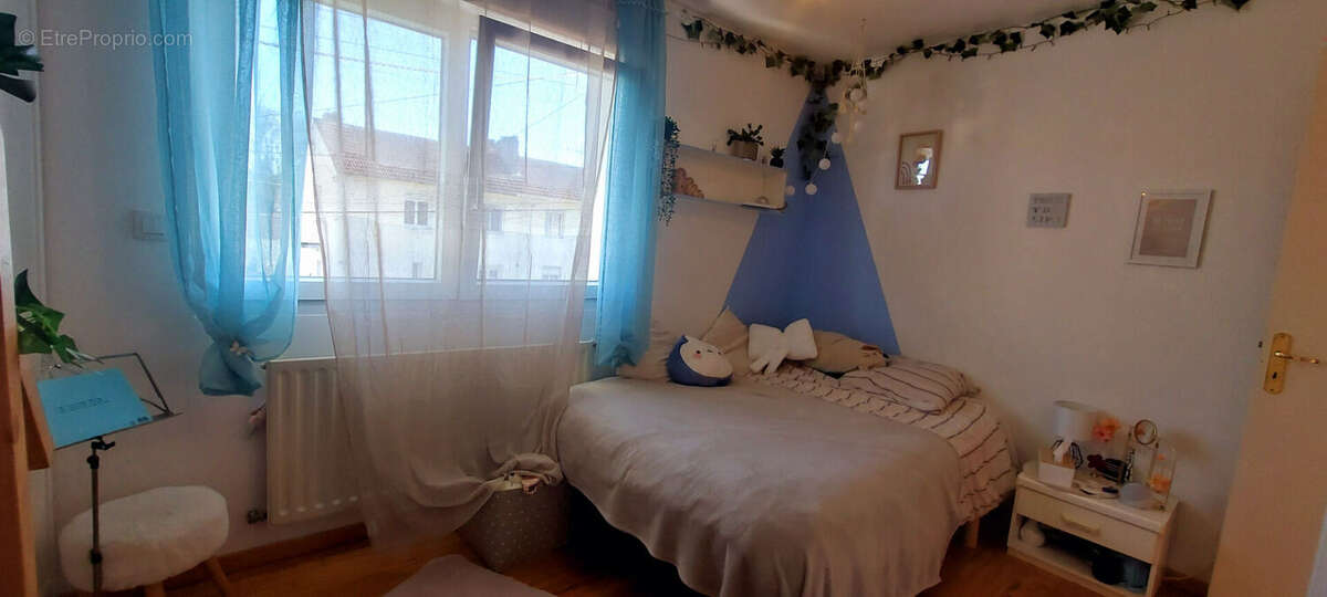 Maison à CONFLANS-EN-JARNISY