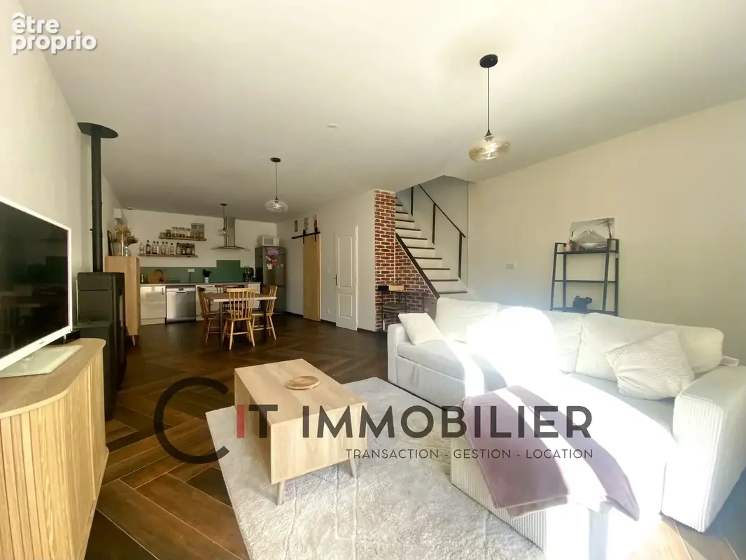 Maison à CESSIEU