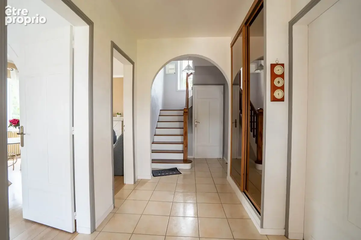 A vendre à Concarneau Maison familiale de caractère avec grand jardin, terrasse et sous-sol complet - photo 7