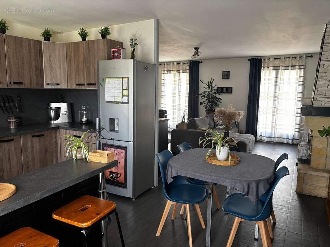 Maison à LIMAY