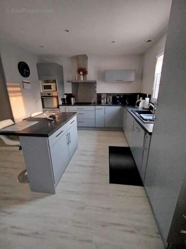 Maison à LA HAYE-MALHERBE