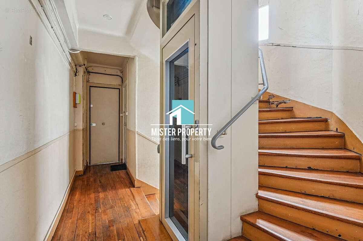 Appartement à BOIS-COLOMBES