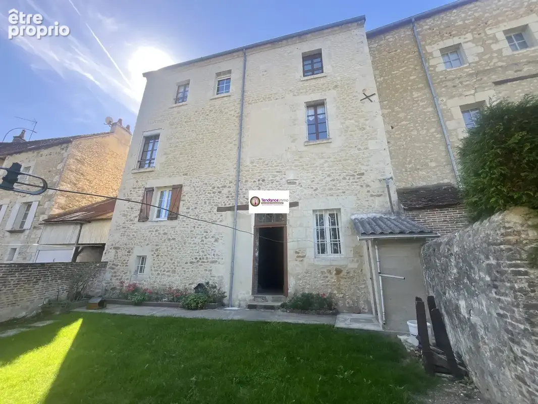 Photo Maison à Mortagne-Au-Perche au prix de 181 000€
