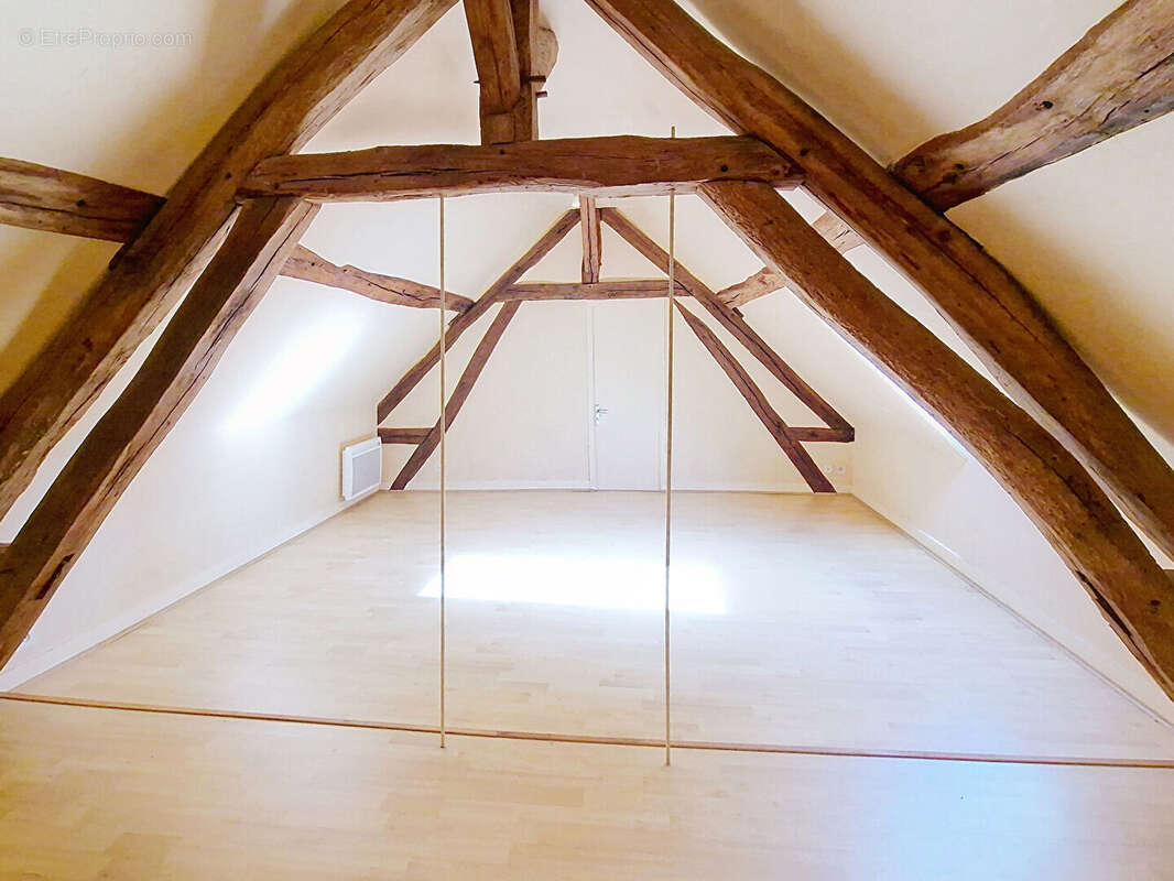 Maison à ARNIERES-SUR-ITON