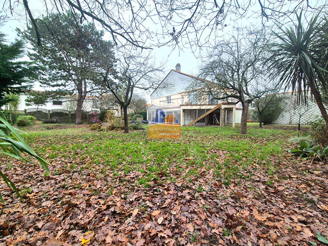 Maison à BOUGUENAIS