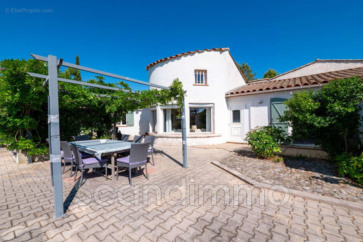 Maison à FONTJONCOUSE