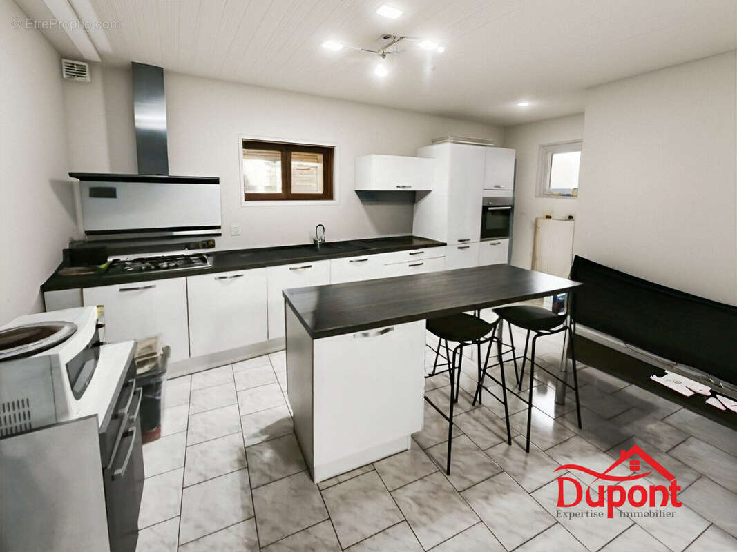 Maison à FERRIERE-LA-GRANDE