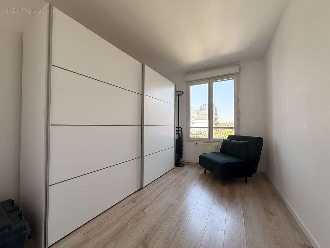 Appartement 61 m² à Croix  - photo 32