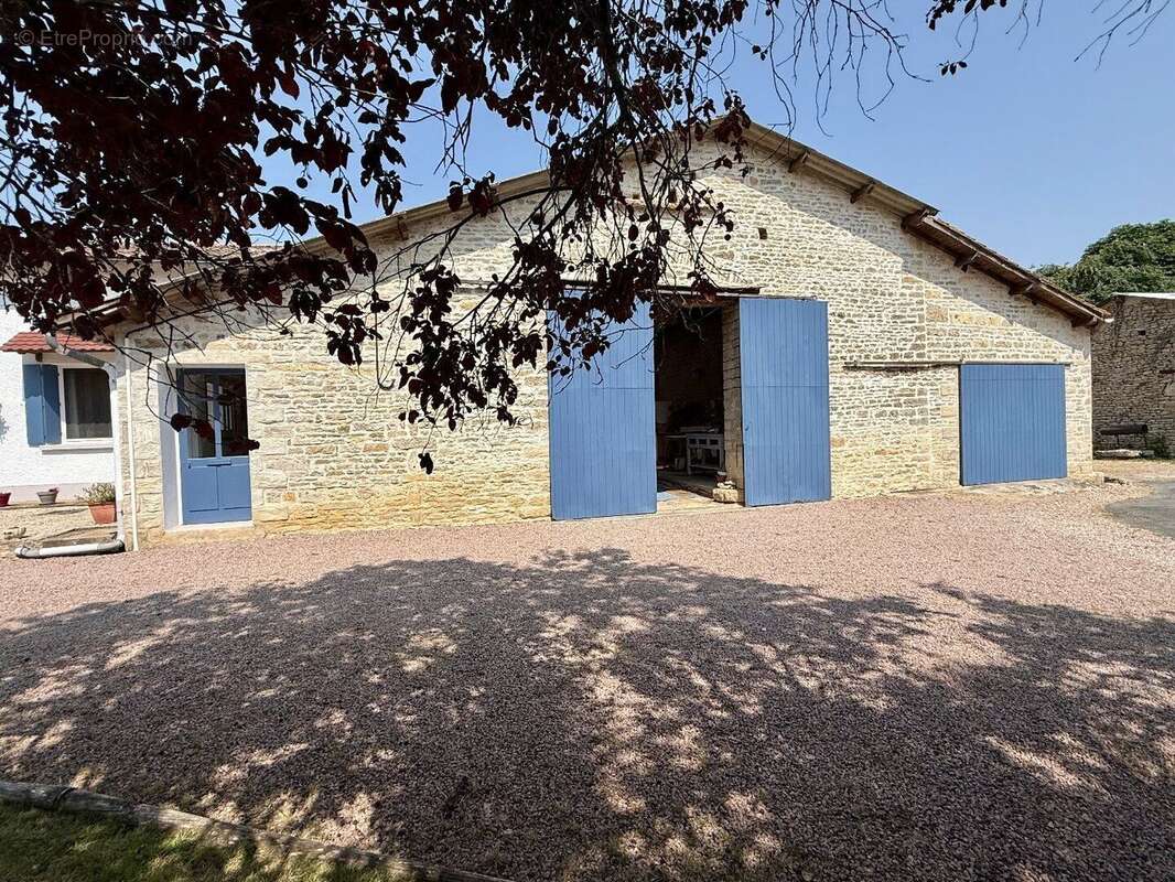 Maison à VANCAIS