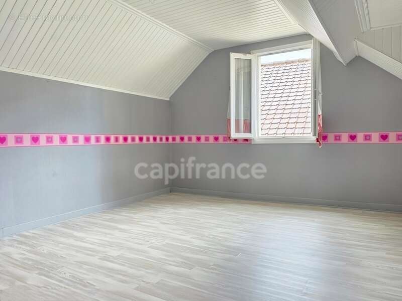 À vendre maison de ville 4 pièces de 98m² à friville-escarbotin (80) - photo 9