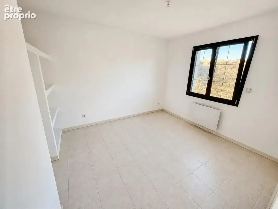 Maison de 4 pièces de 120 m² à Bourges - photo 6