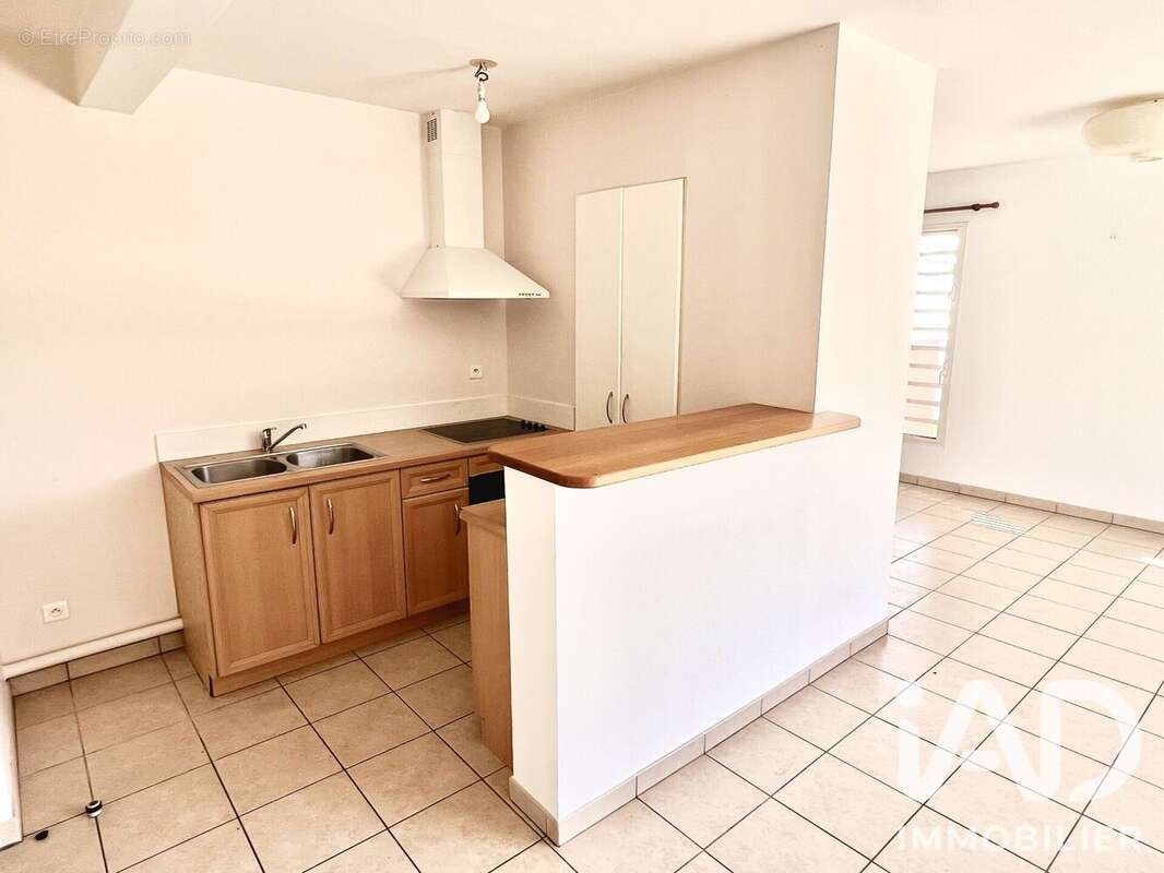 Appartement 46 m² à Saint-Denis  - photo 5