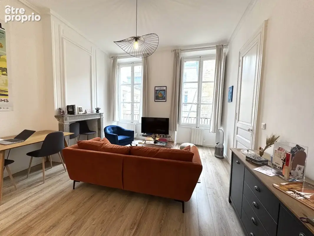 Appartement à BORDEAUX