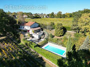 Maison à SAINT-EMILION