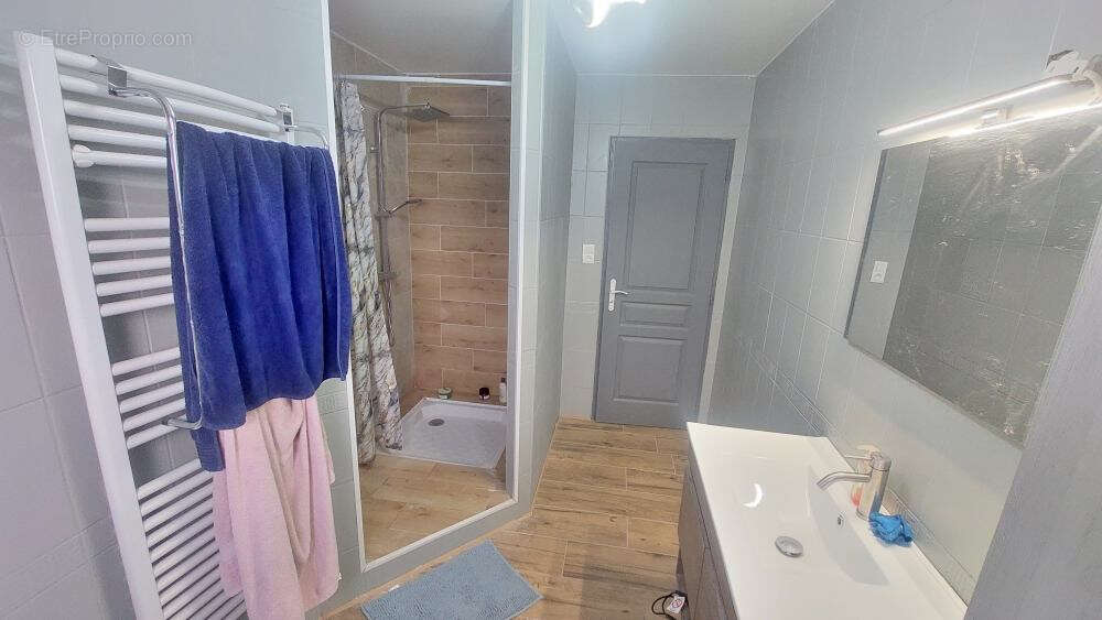 Maison de plain-pied sur Plateau de Blamont 107 m2 - 643m2 de terrain plat et arboré - photo 5