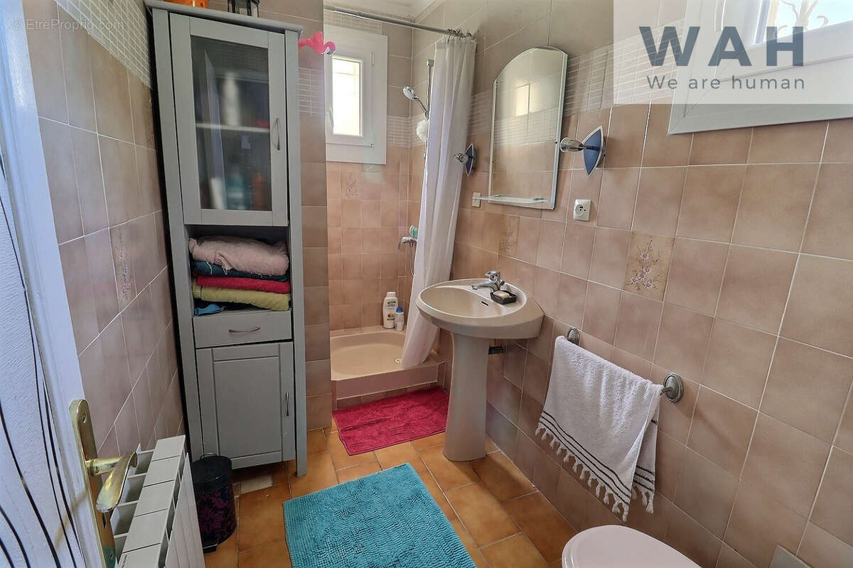 Vente maison 5 pieces plain-pied 34700 lodeve - photo 10