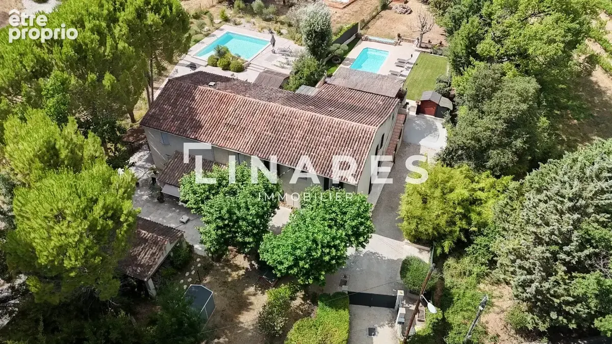 La CEZANNE - Maison de 189m2 (Deux Appartements) -  Terrain 1100m2 - 13100 Le Tholonet - photo 10