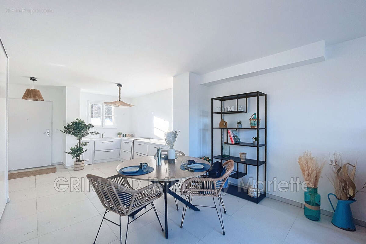 Maison à LA GARDE-FREINET