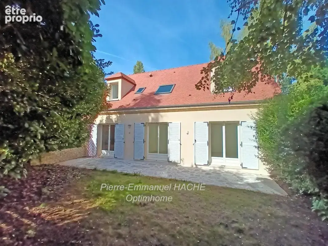 Maison à MAREIL-MARLY