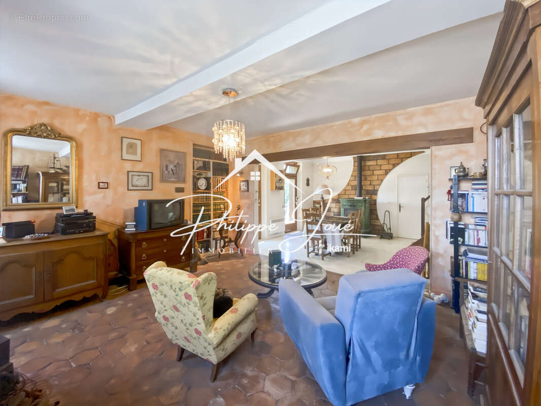 Maison à VALLERY