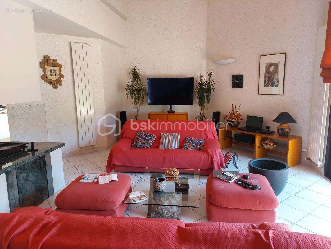 Maison à VILLENEUVE-TOLOSANE