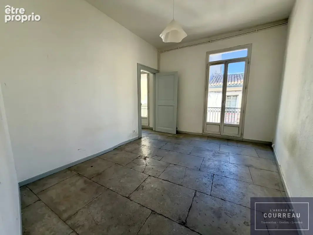 Appartement F4 de 84,03 m2 à rénover - photo 6