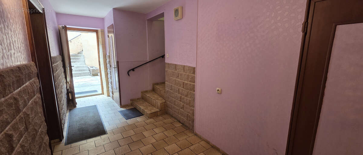 Maison à WISCHES