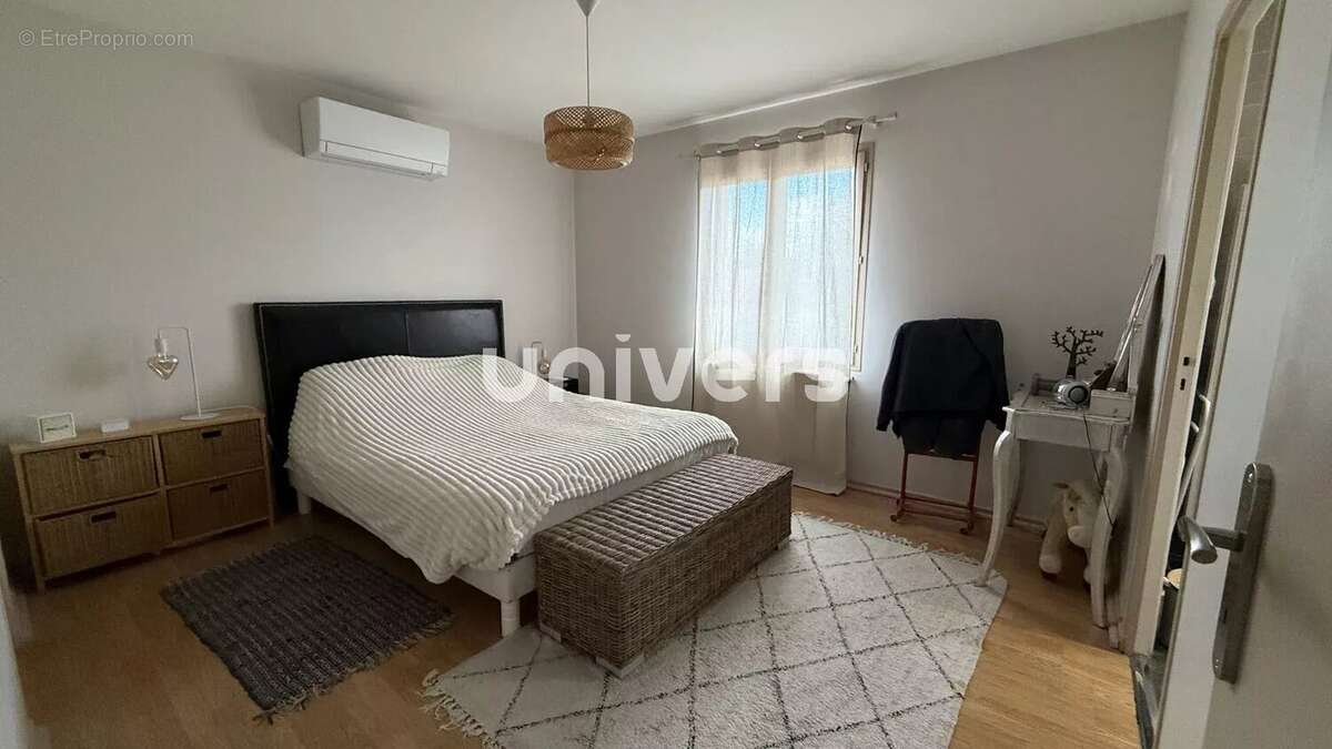 Maison à BOURG-LES-VALENCE